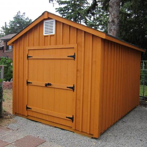 10 x 14 high board and batten with double doors.