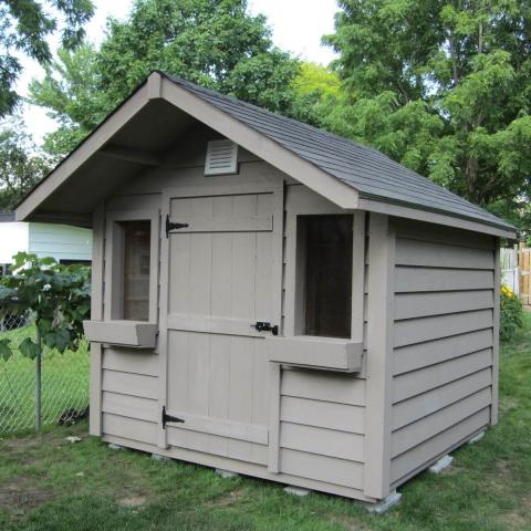 8 x 8 medium classic with a 2 foot gable overhang.