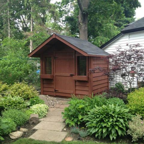 8 x 8 medium classic with a 2 foot gable overhang.